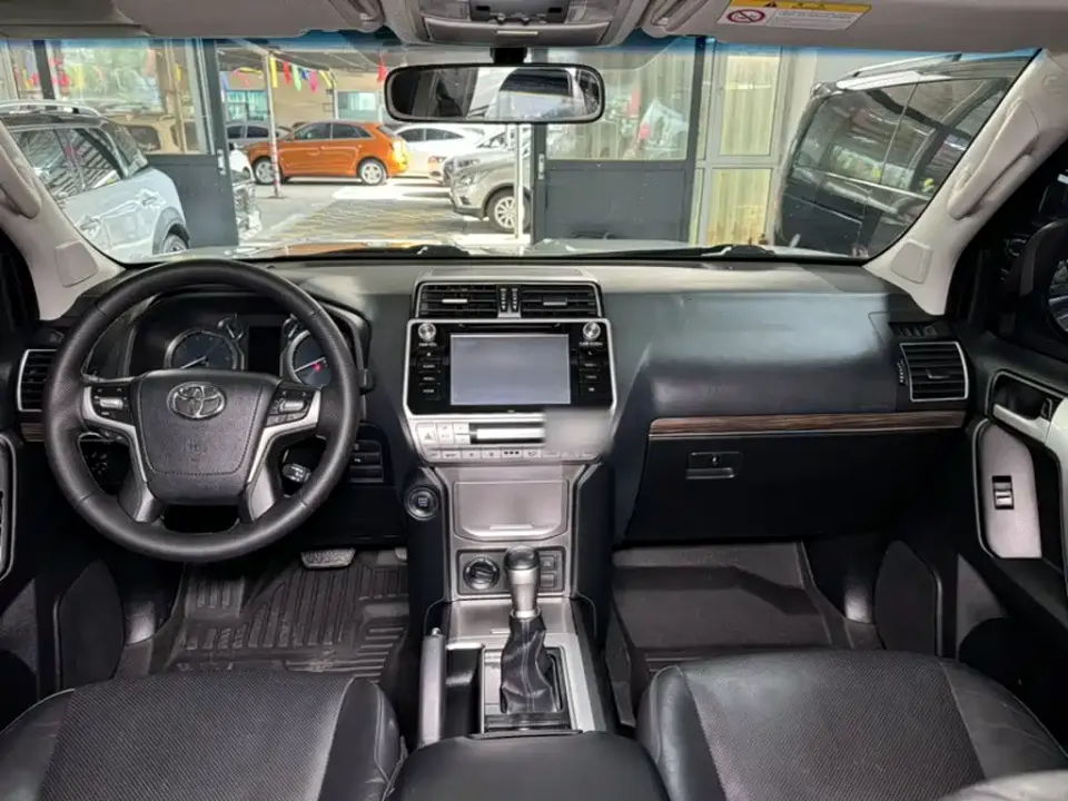 Toyota Prado