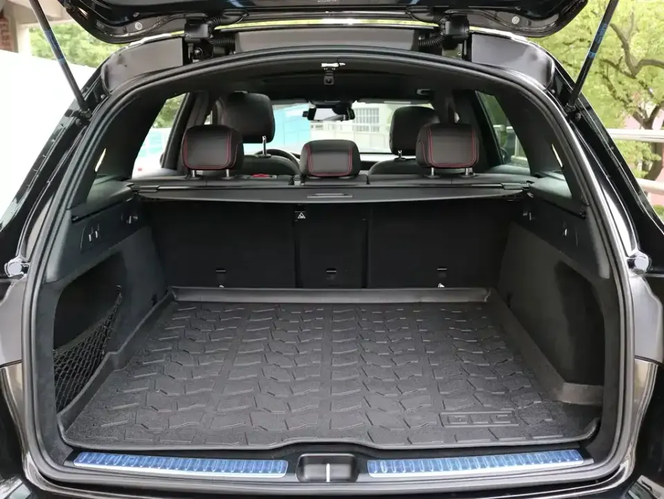 Mercedes-Benz GLC AMG