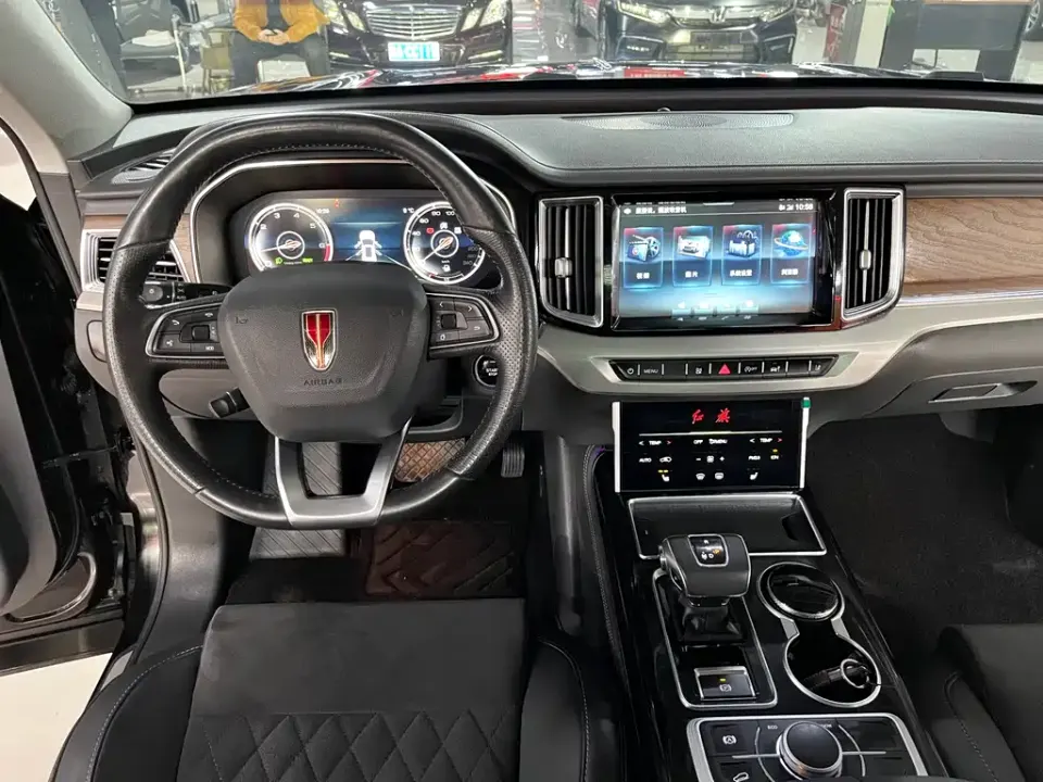 Hongqi Hongqi HS7