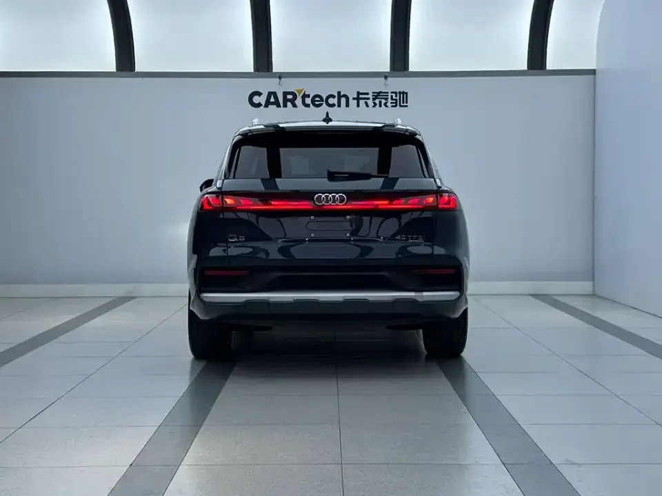Audi Q6