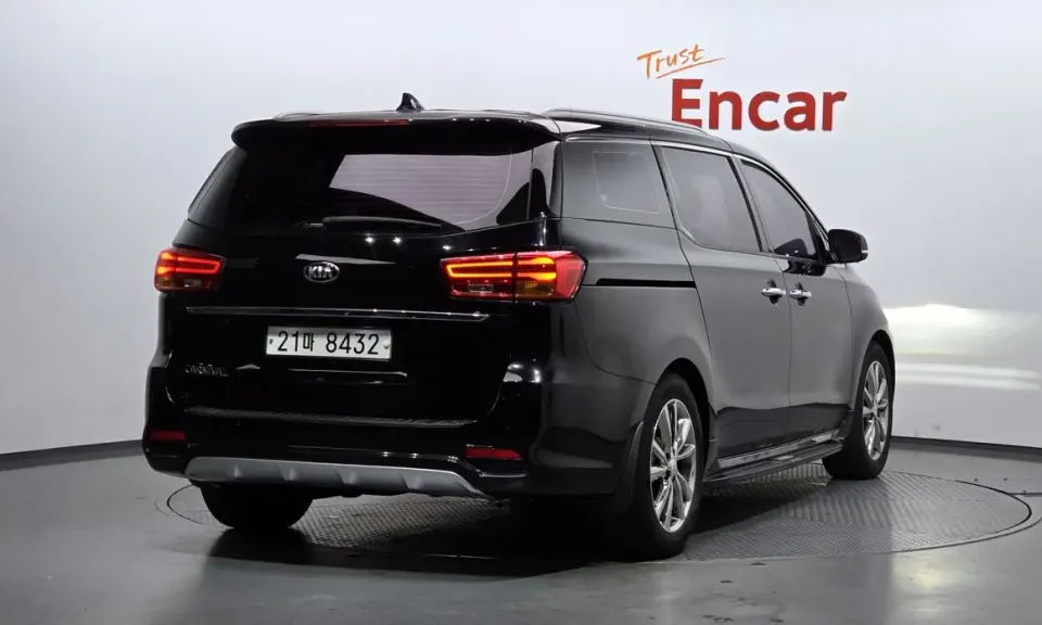 Kia Canival