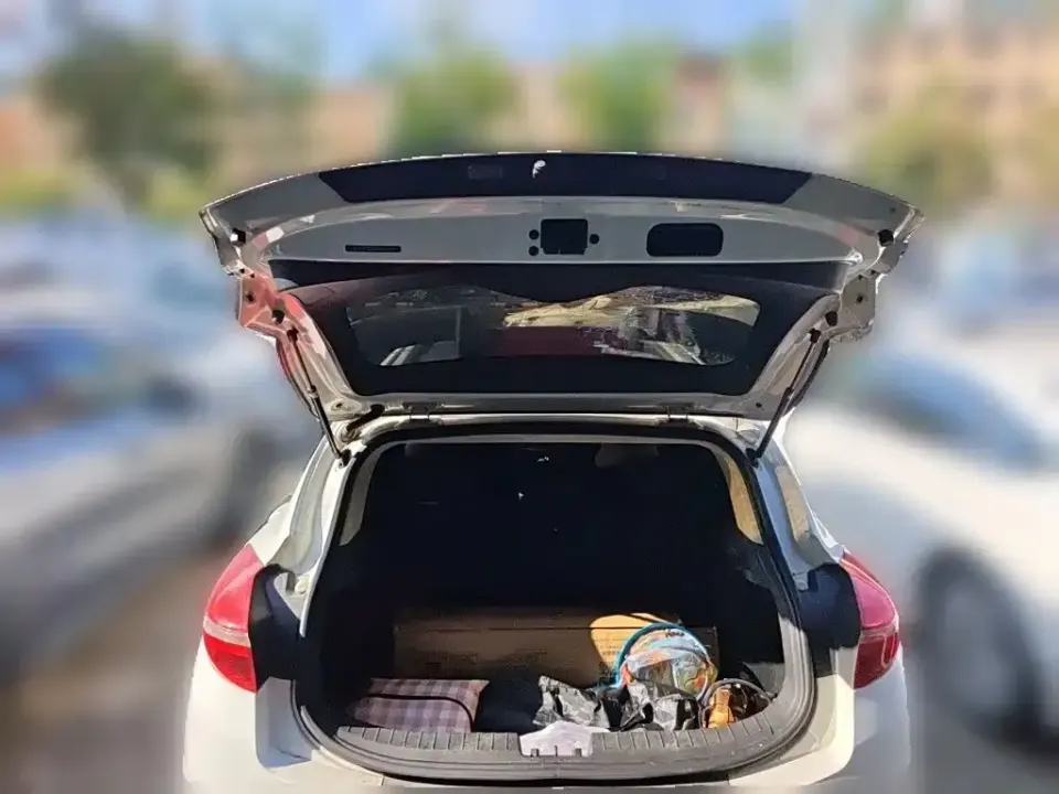 Geely Emgrand GS