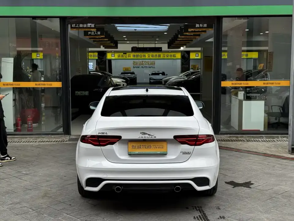 Jaguar XEL