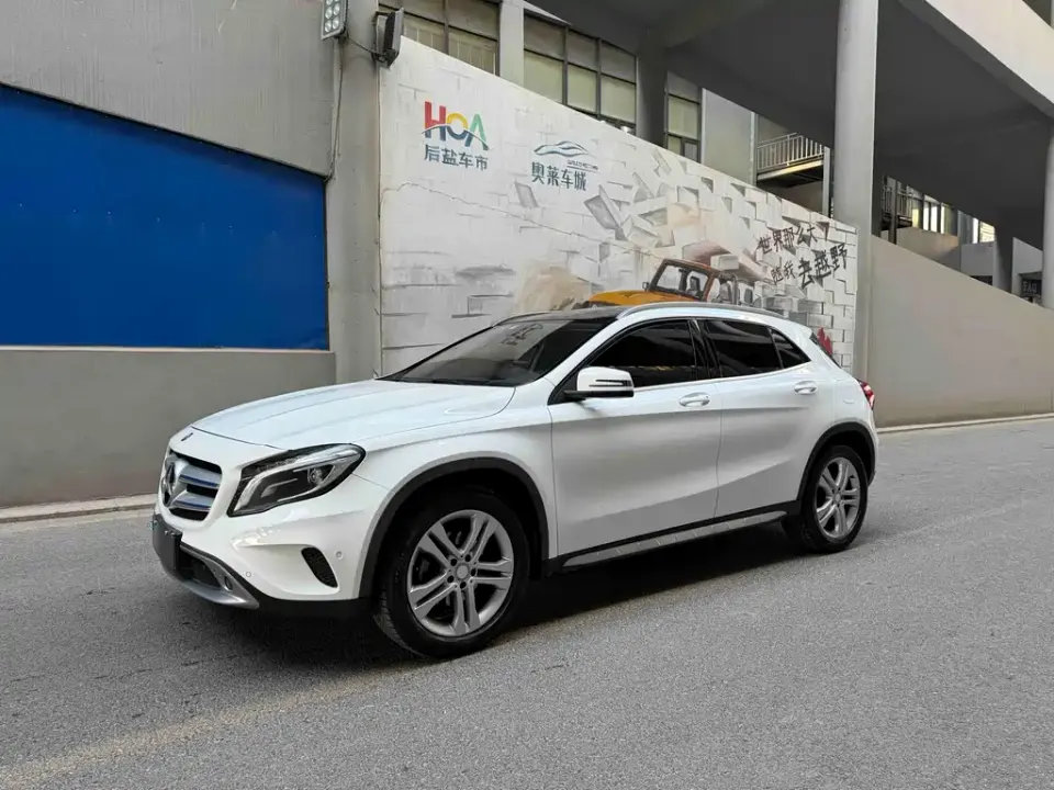Mercedes-Benz GLA