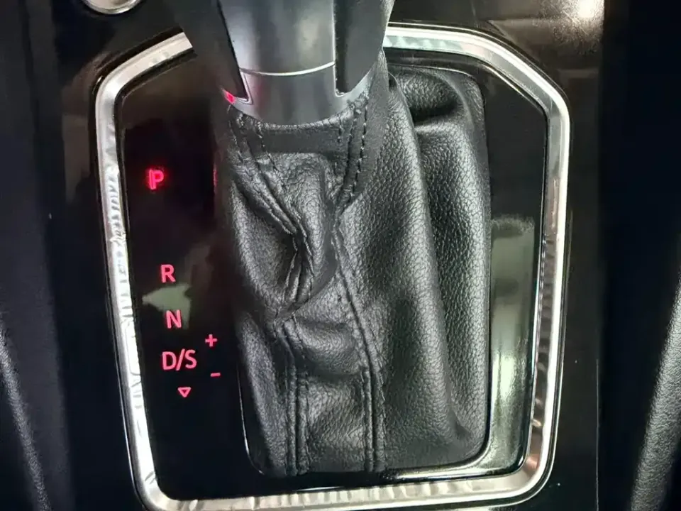 Jetta VS7