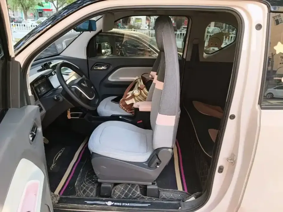 Wuling MINIEV