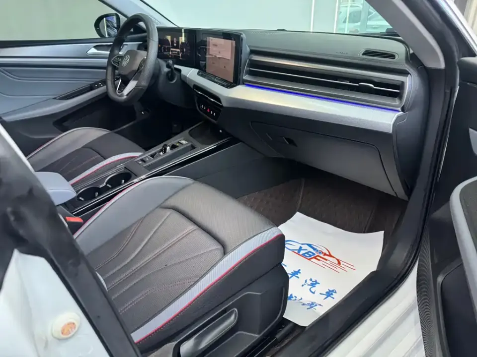 Volkswagen Lamando