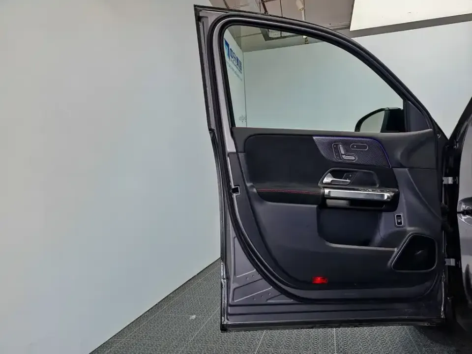 Mercedes-Benz GLB AMG