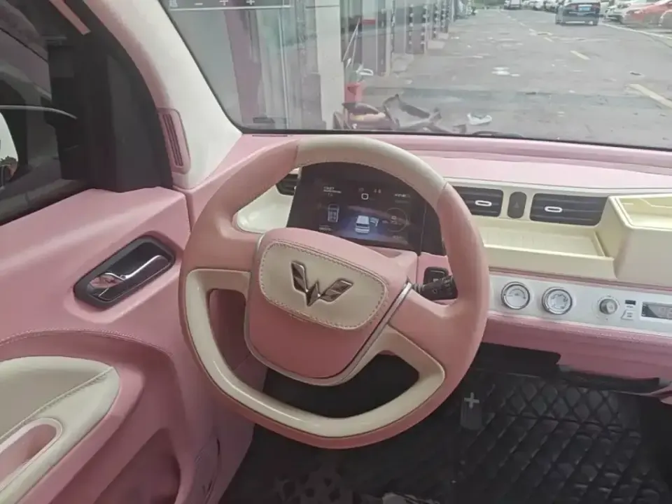 Wuling MINIEV