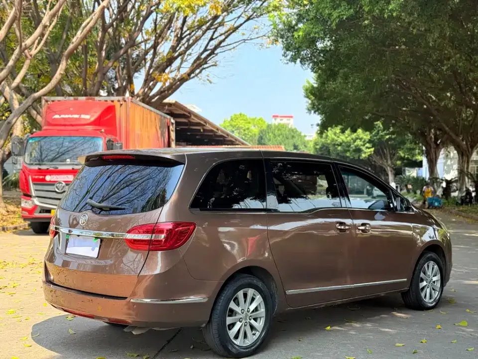 Buick GL8