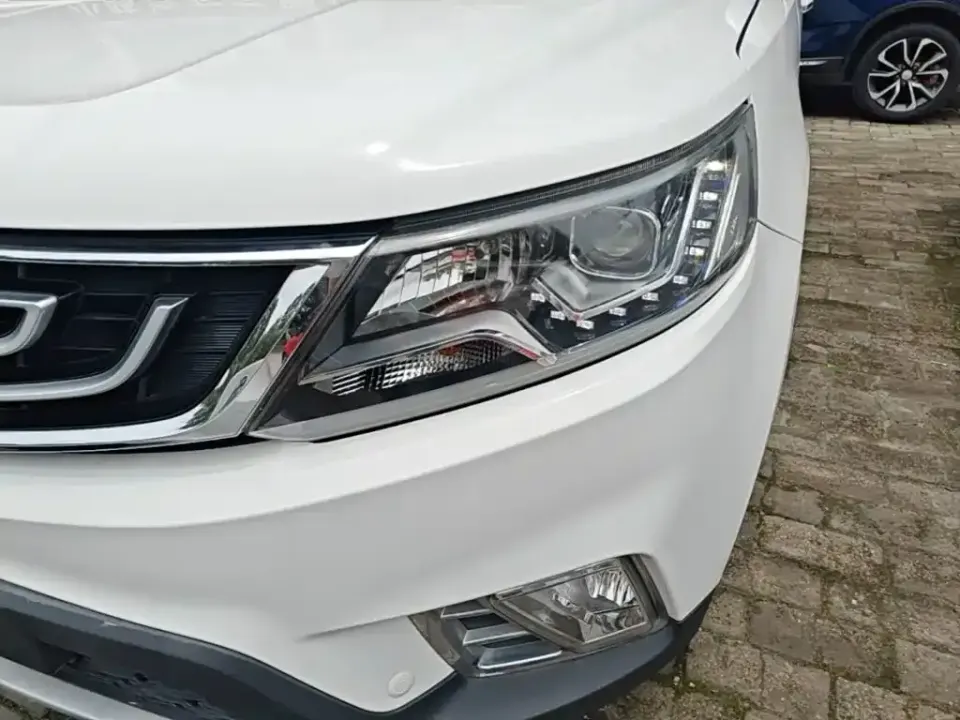 Geely Vision X6
