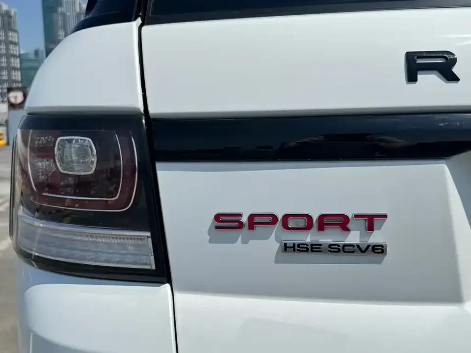 Land Rover Sport