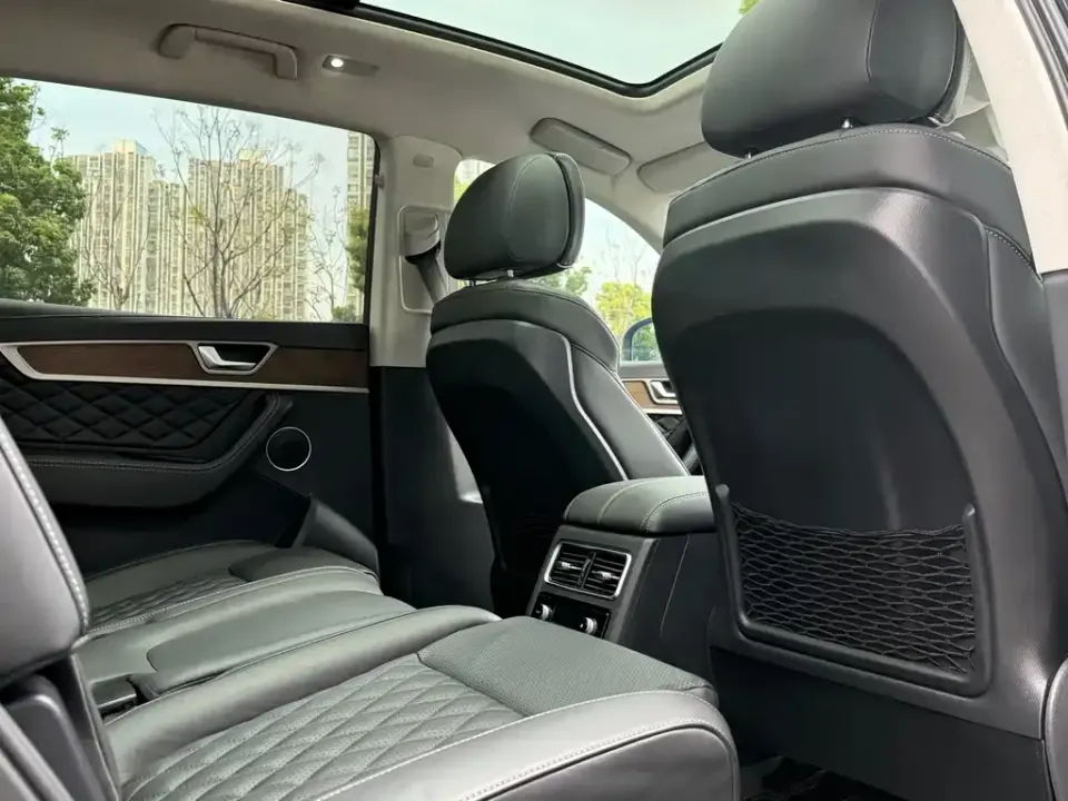 Hongqi Hongqi HS7