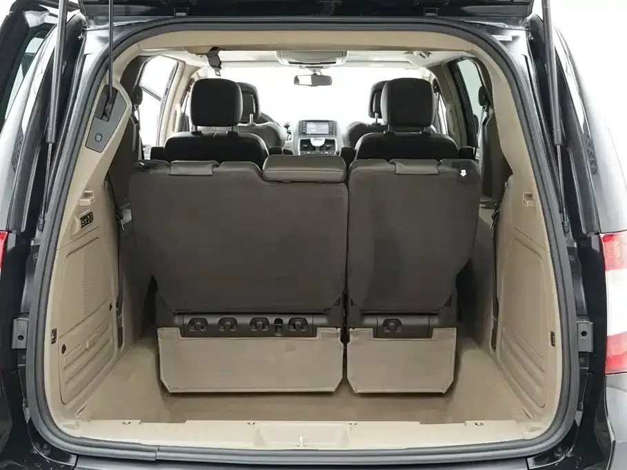 Chrysler Grand Voyager (Import)