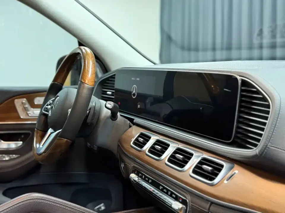 Mercedes-Benz GLS