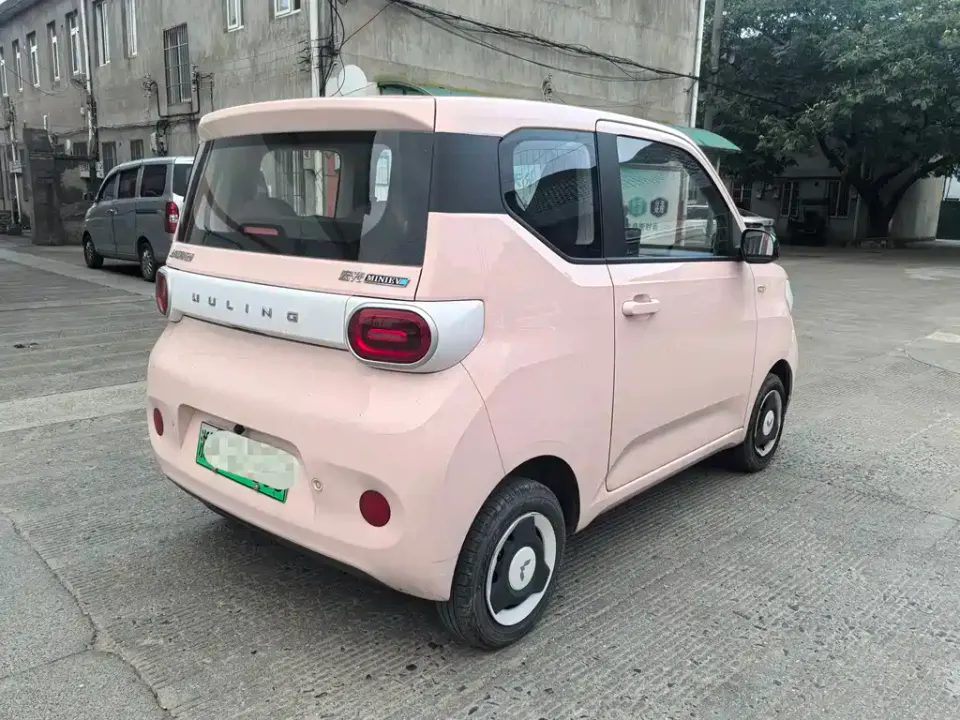 Wuling MINIEV