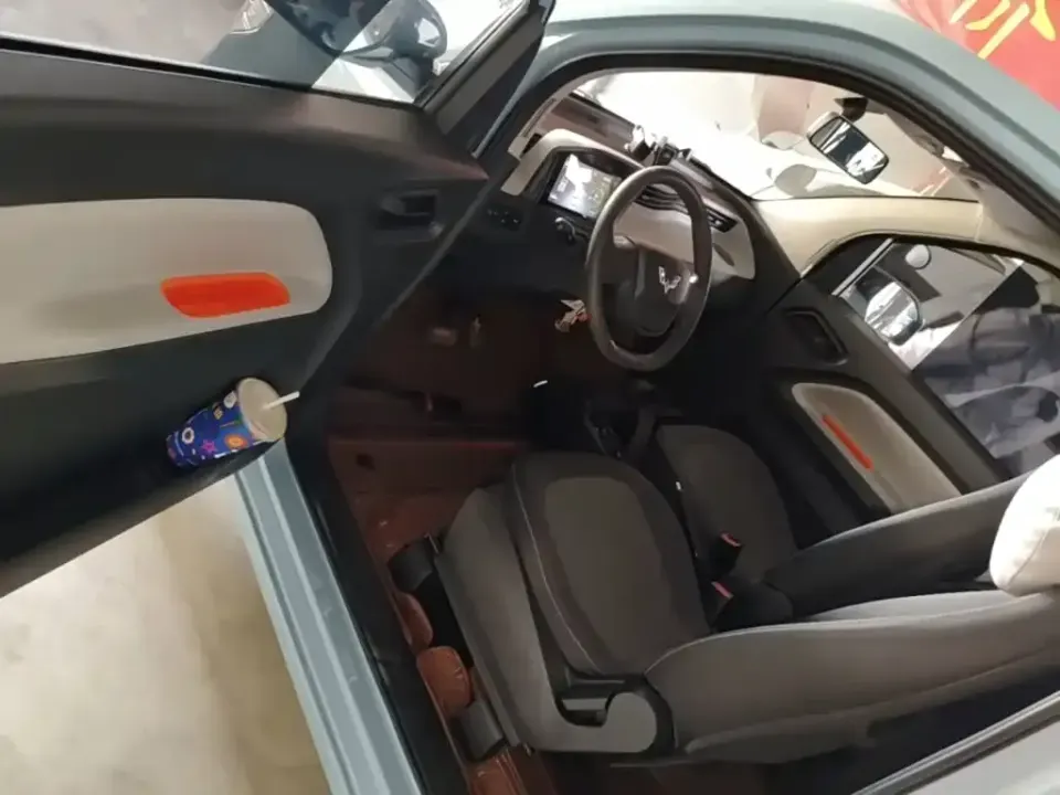Wuling MINIEV