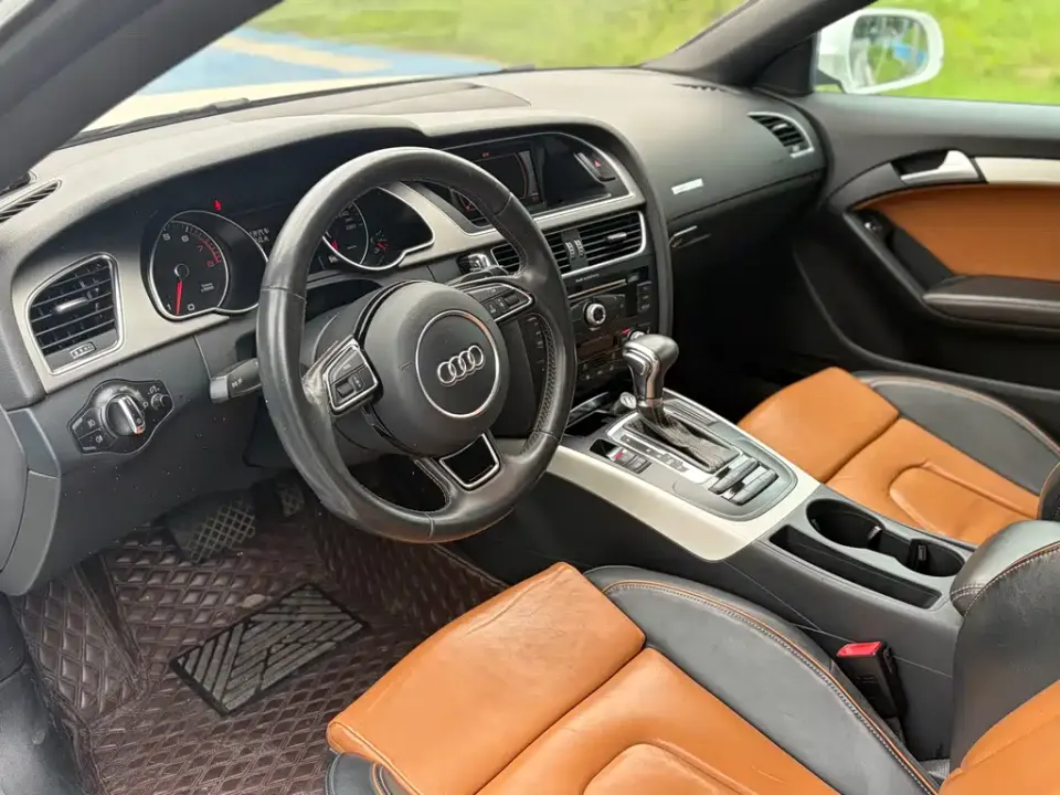 Audi A5 (Import)