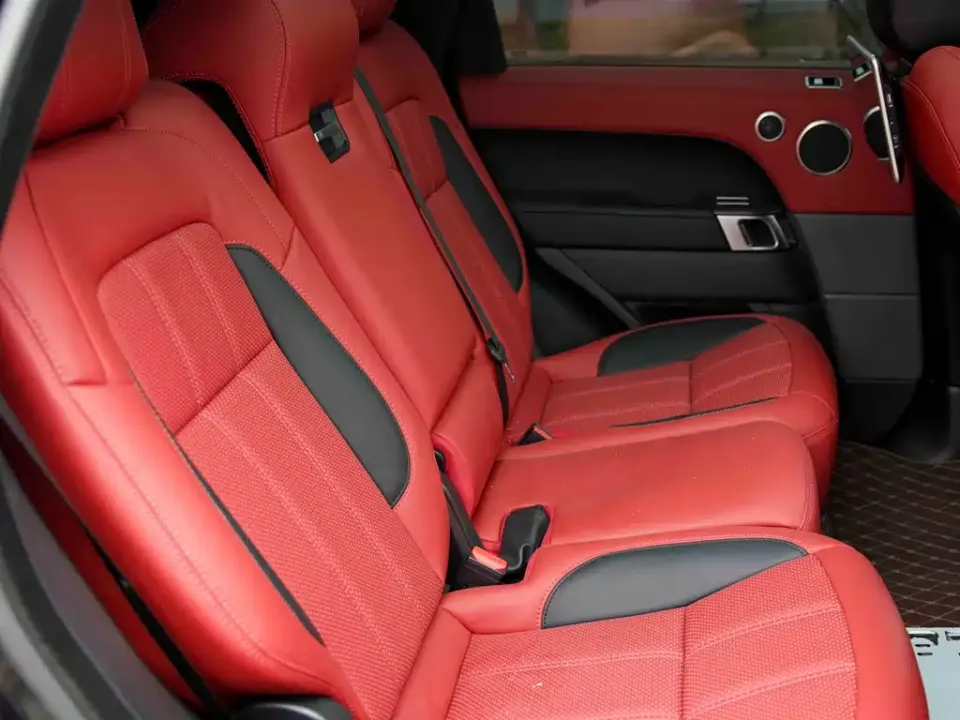 Land Rover Sport