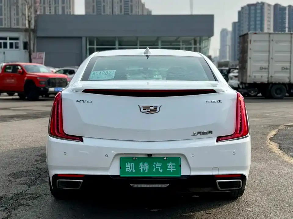 Cadillac XTS