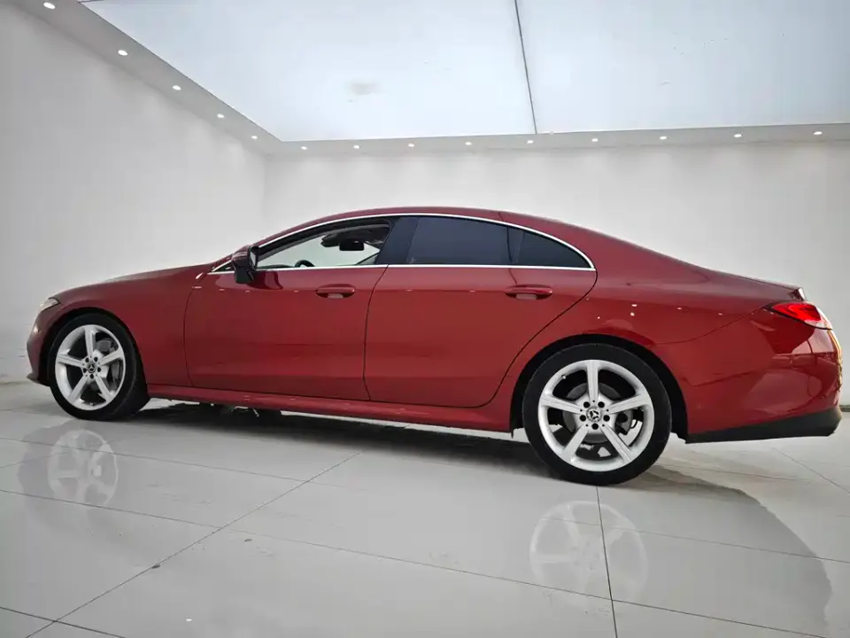 Mercedes-Benz CLS