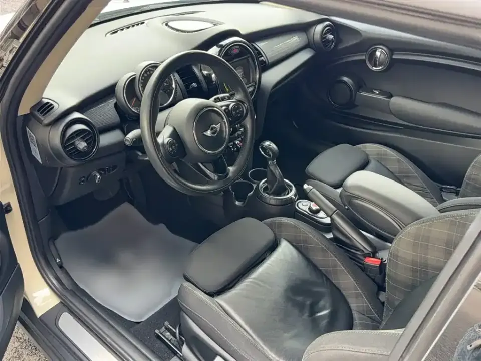 MINI Mini