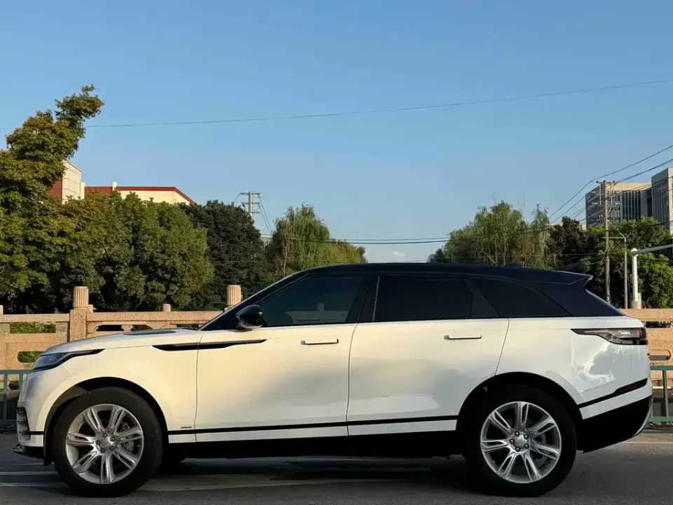Land Rover Velar