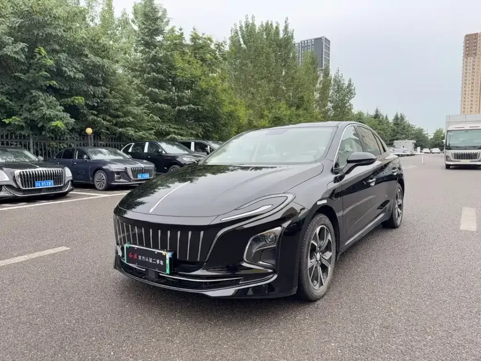 Hongqi Hongqi E-QM5
