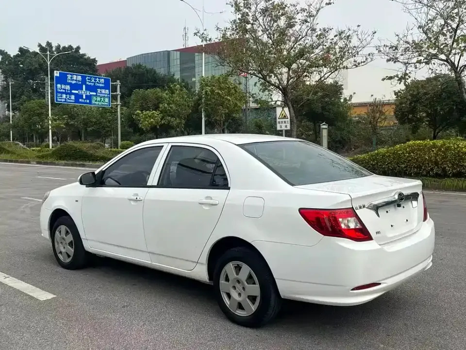BYD F3