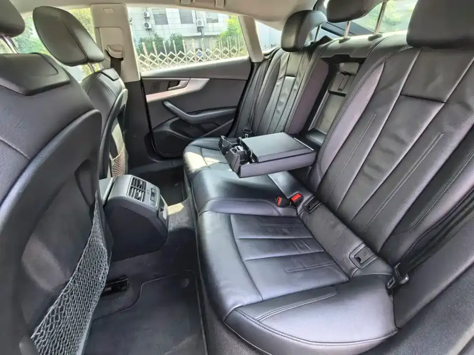 Audi A5 (Import)
