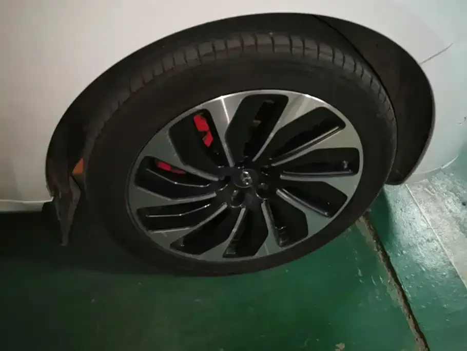 AITO AITO M5
