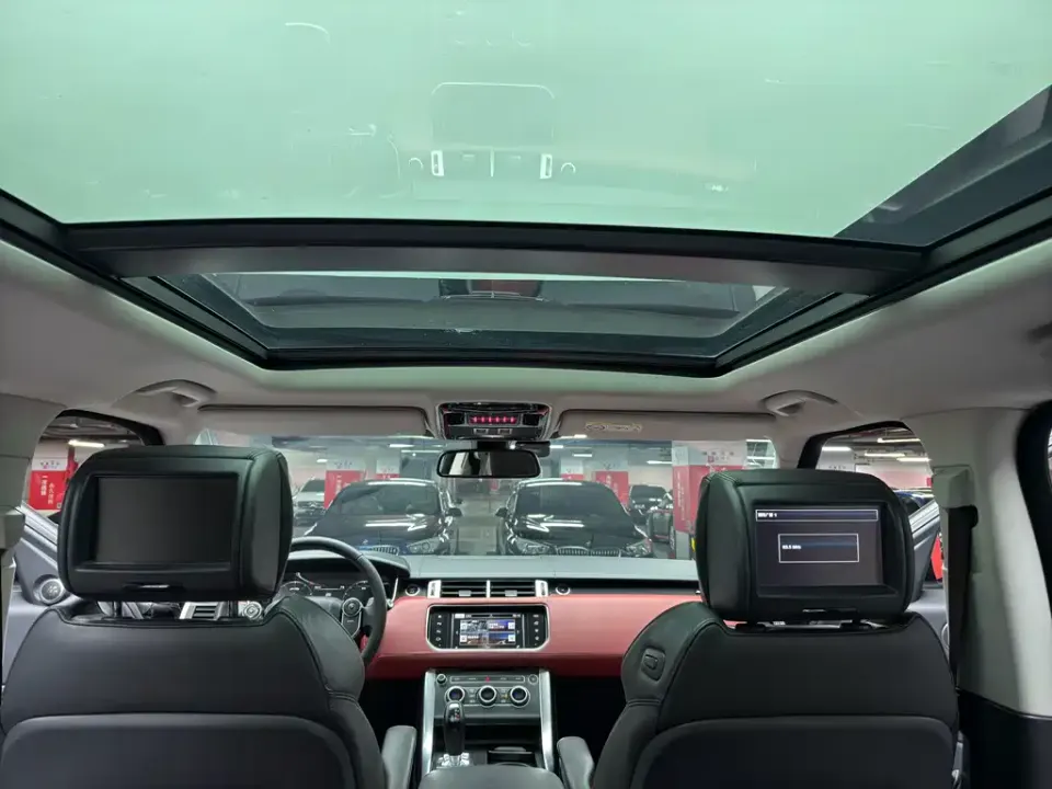Land Rover Sport