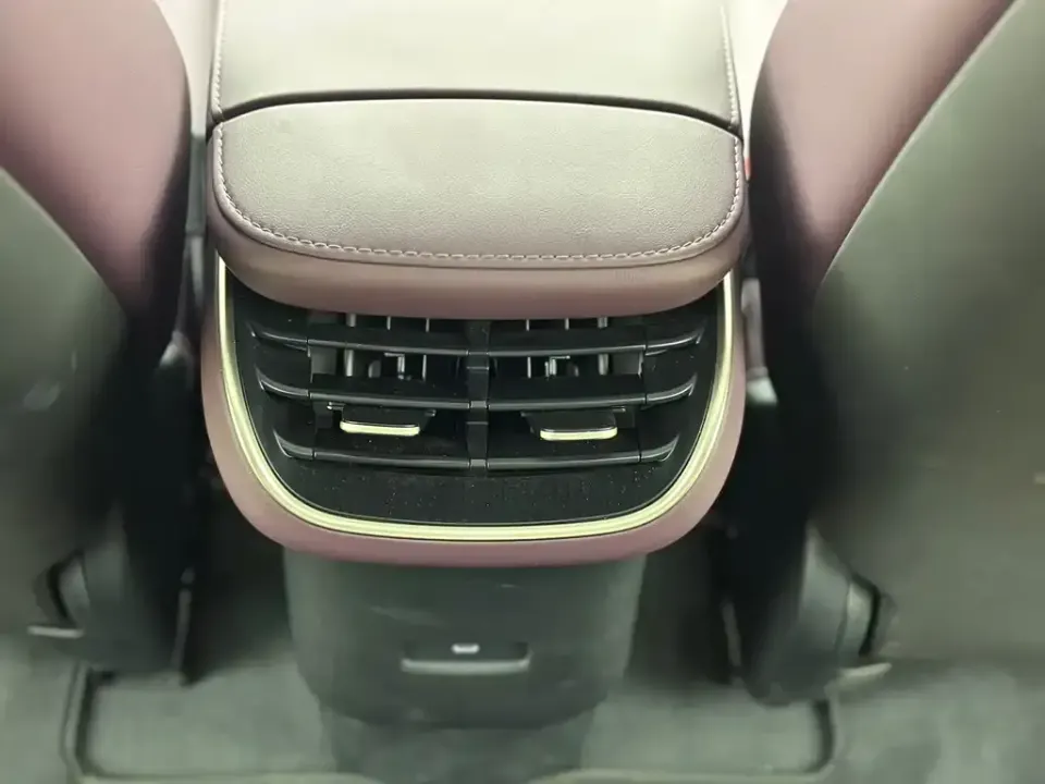 Nio ET5T