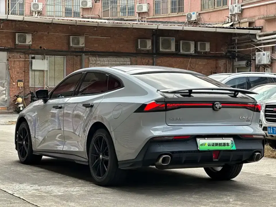 Changan UNI-V iDD