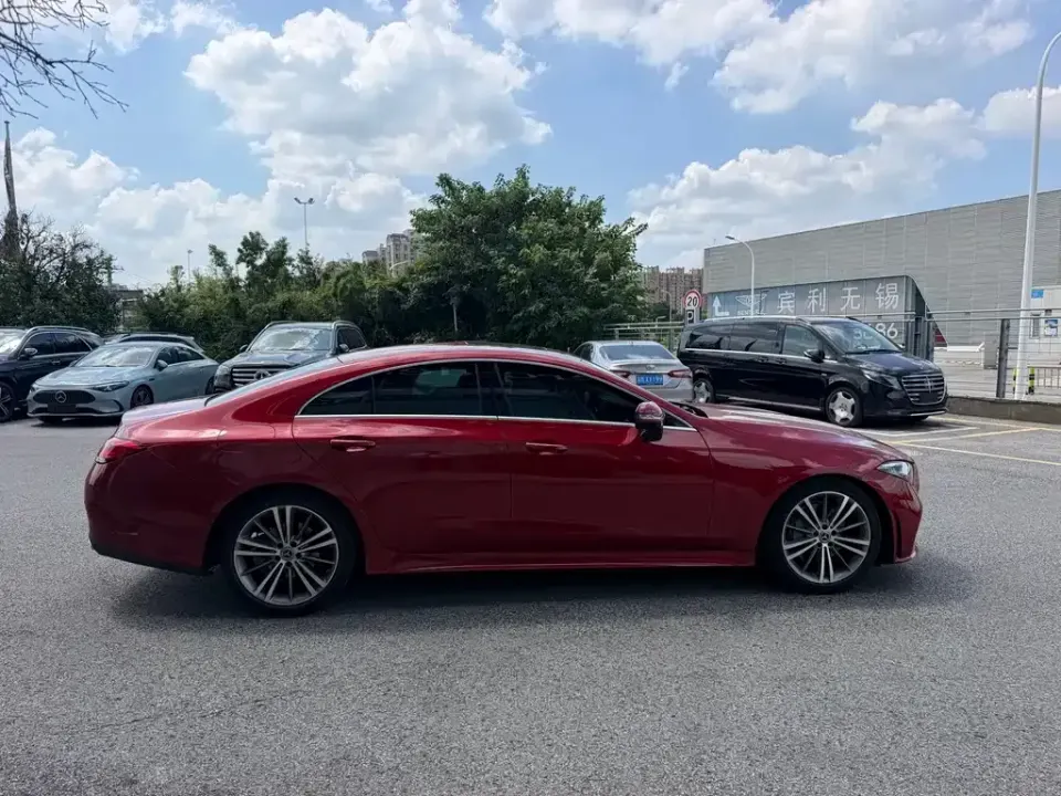 Mercedes-Benz CLS