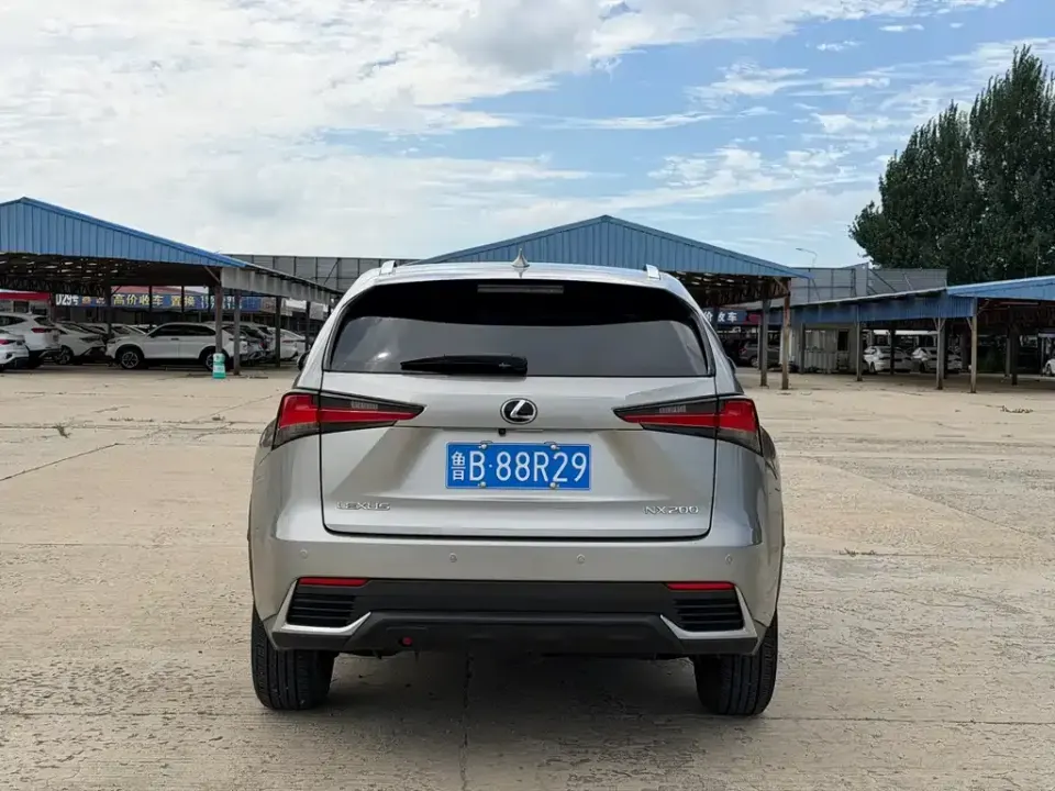 Lexus NX