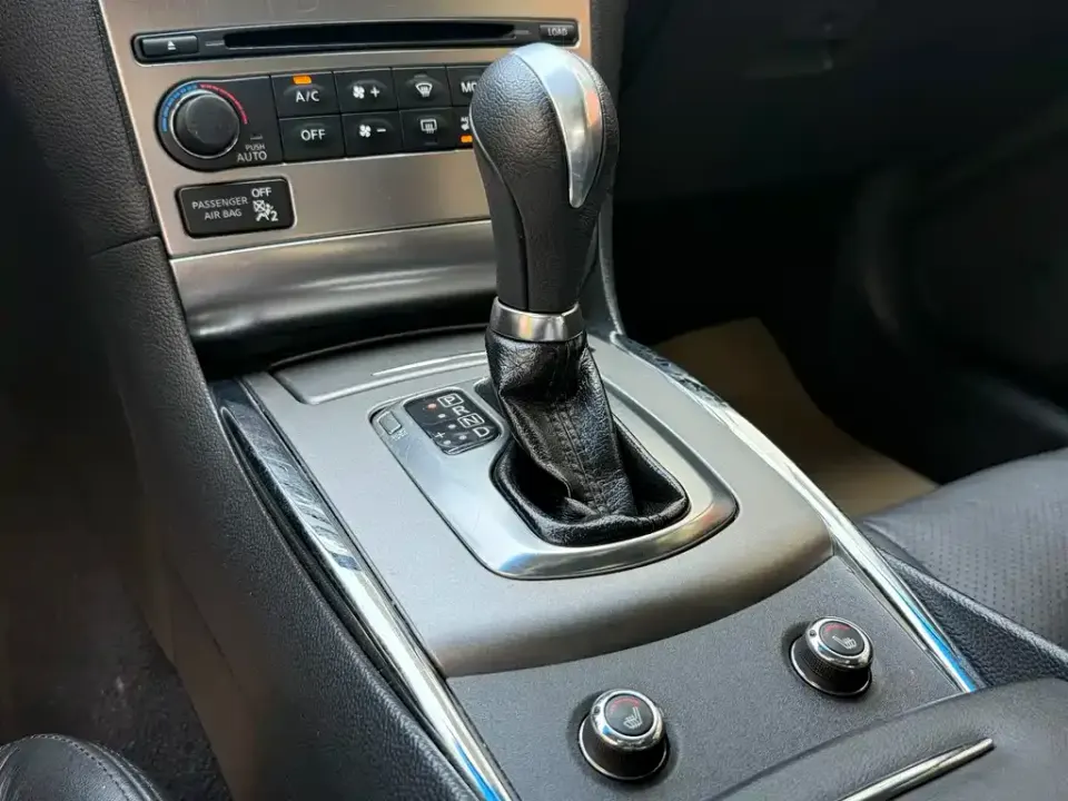 Infiniti G