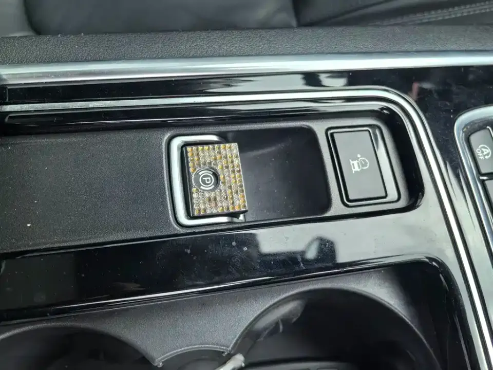 Jaguar XFL