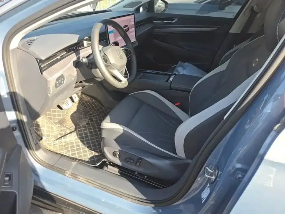 Volkswagen ID.7 VIZZION