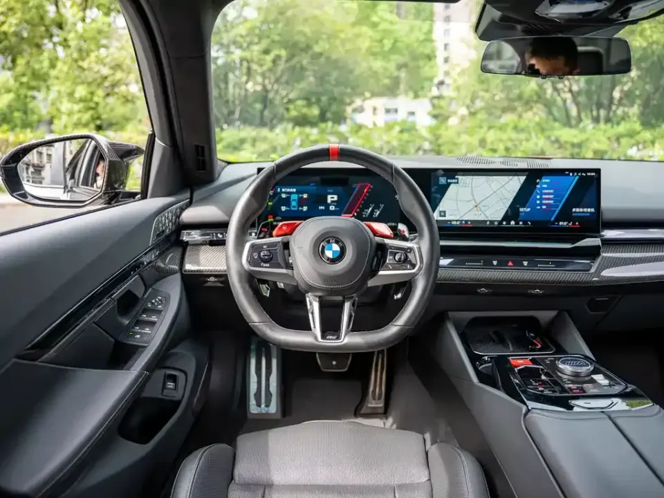 BMW M5 New Energy
