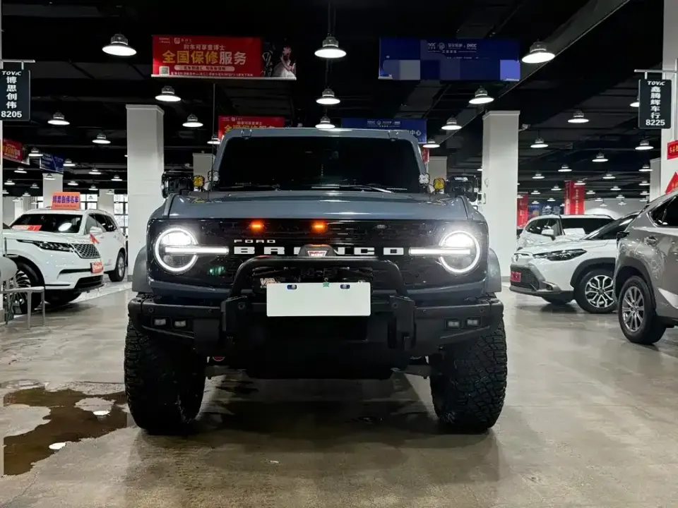 Ford Bronco