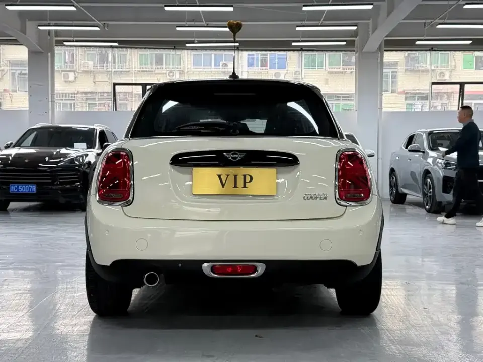 MINI Mini