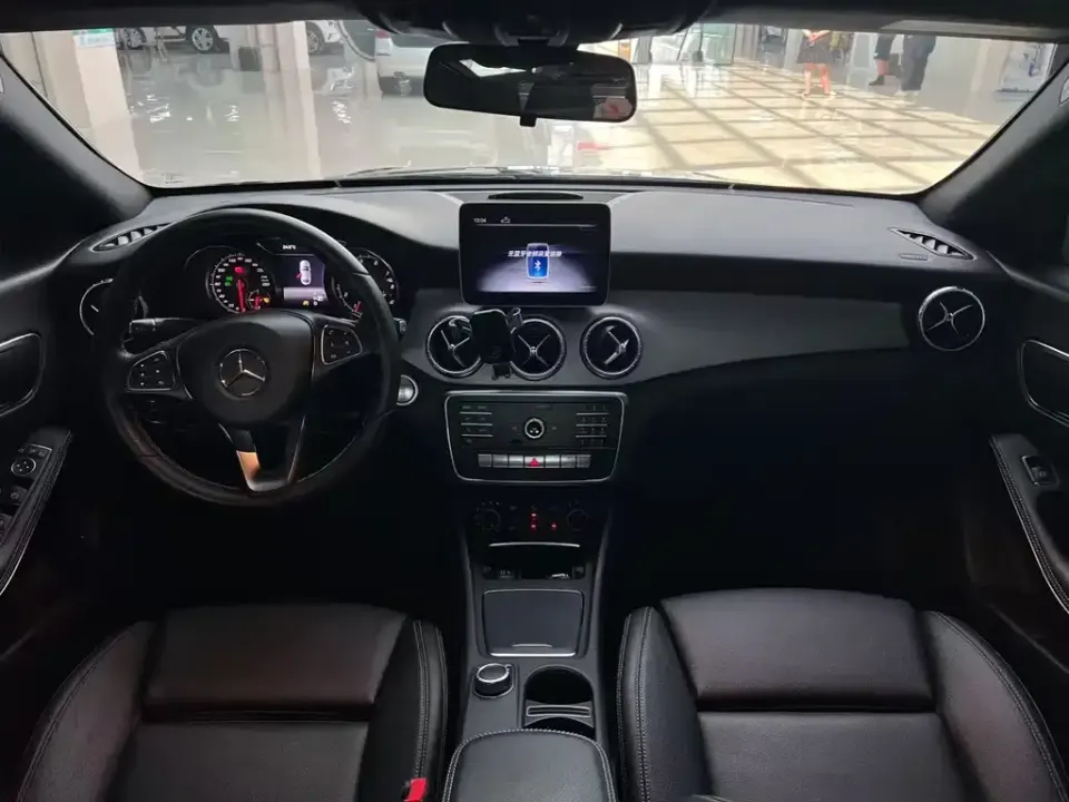 Mercedes-Benz CLA (Import)