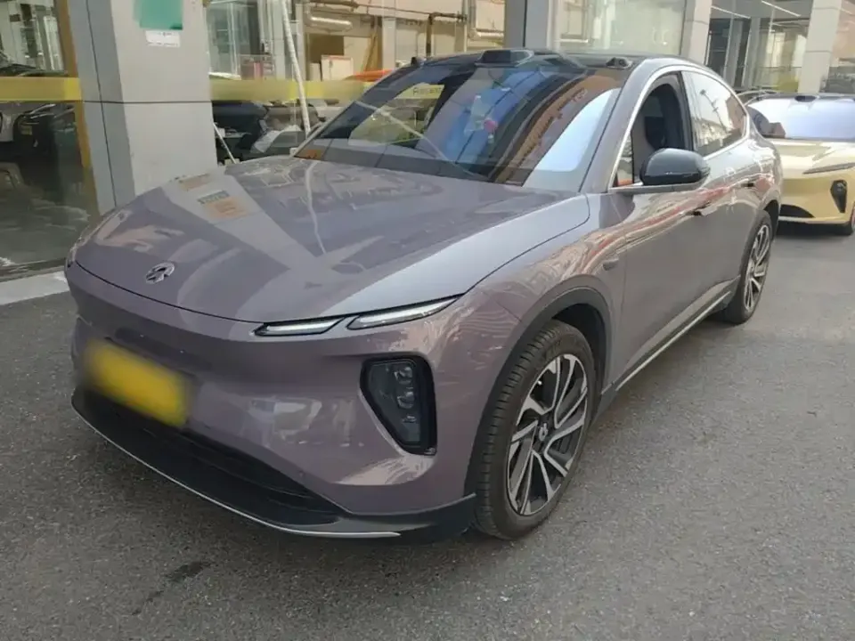 Nio EC6