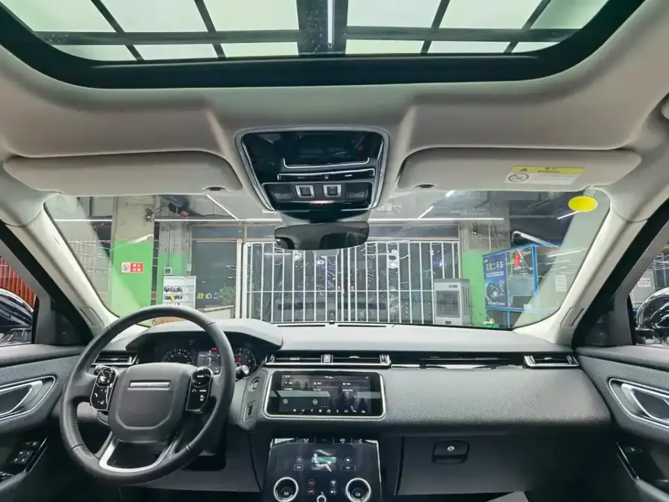 Land Rover Velar