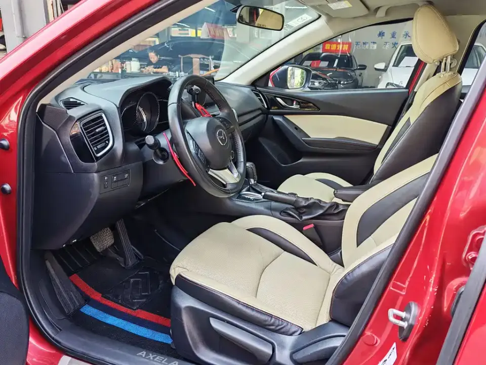 Mazda 3 Axela