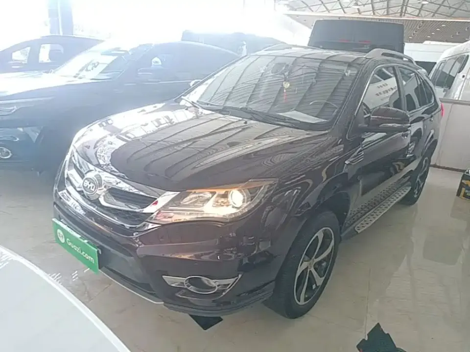 BYD S7