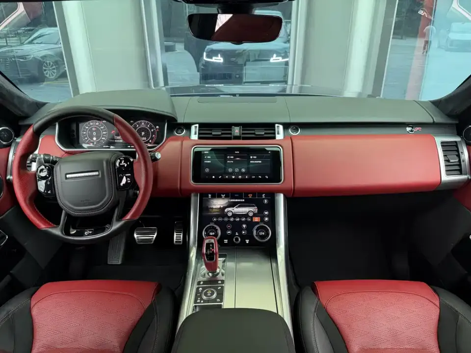 Land Rover Sport