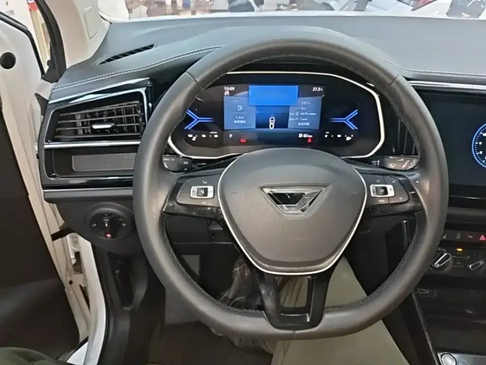 Jetta VS7