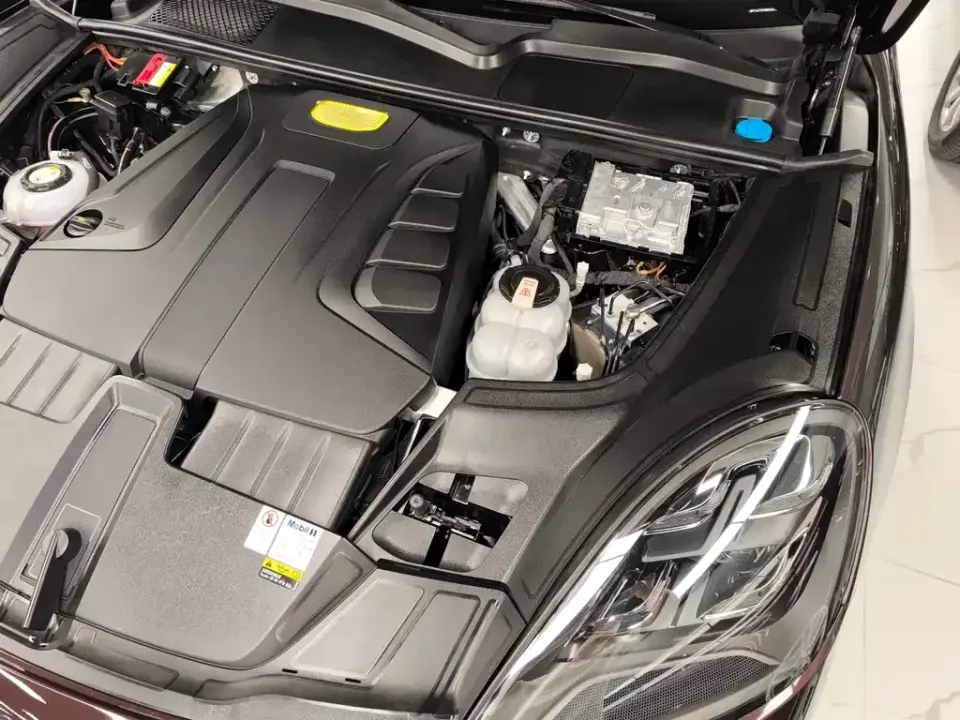 Porsche Cayenne Hybrid